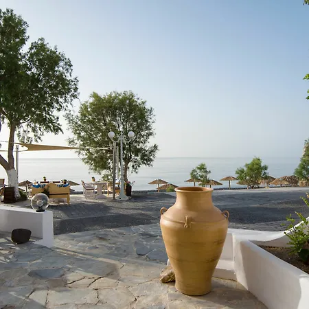 Santorini Crystal Blue Boutique 4* Kamári